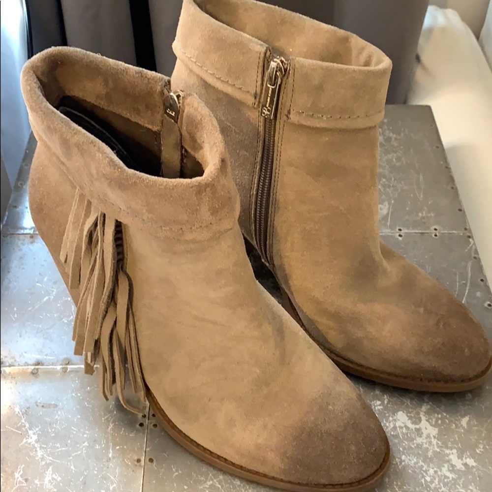 Jessica Simpson fringe booties